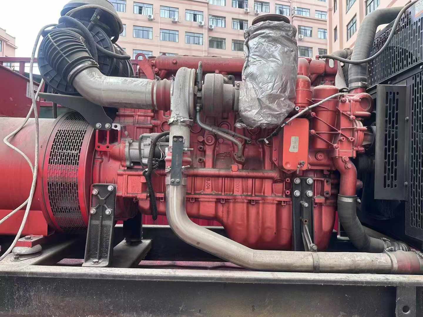 都匀如何选择适合 600kW 柴油发电机组的过载保护器？