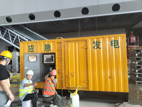 都匀怎样判断空气滤清器是否需要更换？