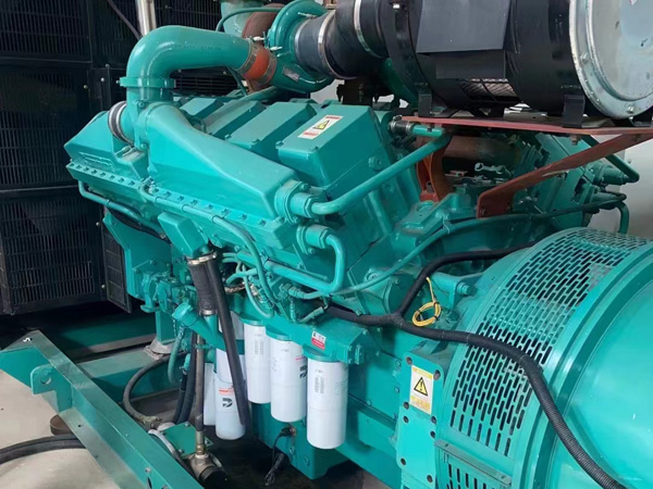 都匀更换100kW柴油发电机组机油时，需要注意哪些事项？